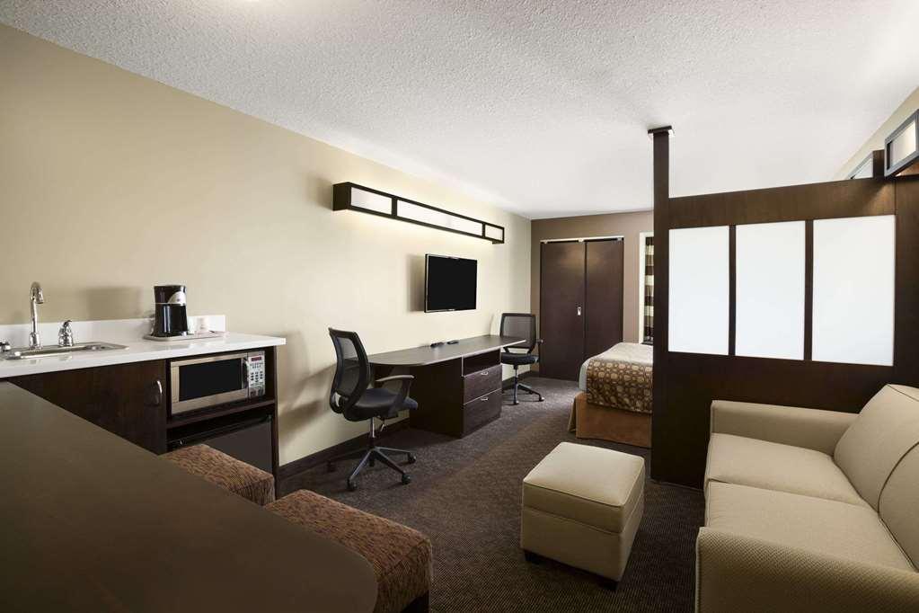 Microtel Inn And Suites By Wyndham Weyburn Pokoj fotografie