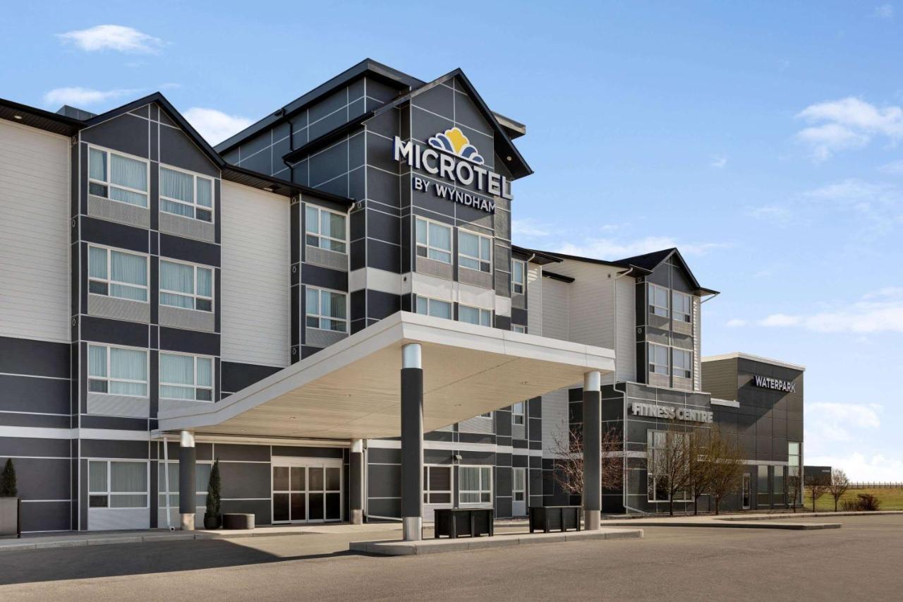 Microtel Inn And Suites By Wyndham Weyburn Exteriér fotografie