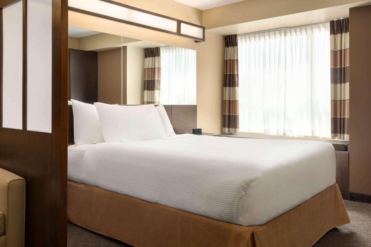 Microtel Inn And Suites By Wyndham Weyburn Exteriér fotografie